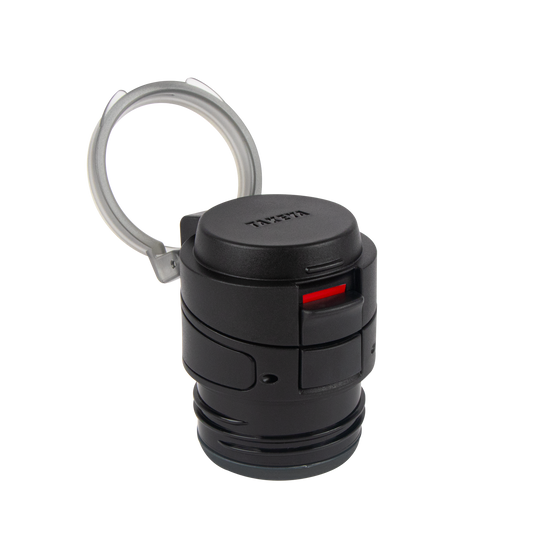 traveler-fliplocktm-lid-e0 96076-R-TravelerLid-FrontAngleTop-Onyx.png